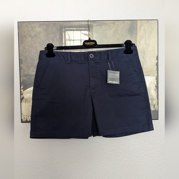 Eddie Bauer Shorts Eddie Bauer Legend Wash Atlantic Stretch Slightly Curvy Reg 5 Shorts Size